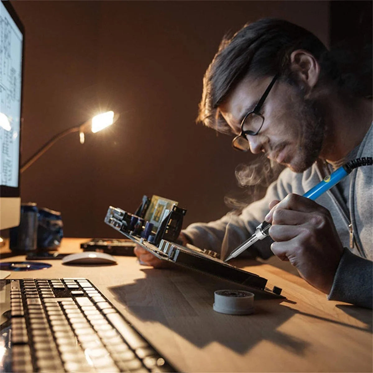 15 PCS Electric Soldering Iron Kit, 80W Adjustable Temperature Digital Display Repair Soldering Tool Electronic Circuit Board Precision Welding Small Tool Kit